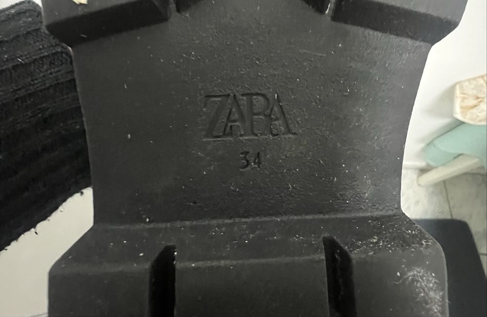 Cizme iarna ZARA marimea 34