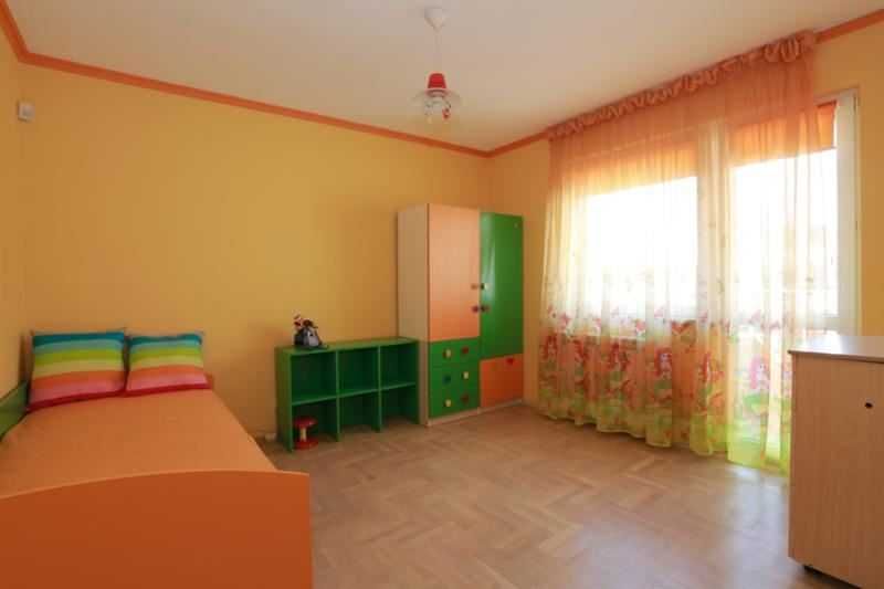 Продава се Тристаен апартамент в София, Изгрев - 120 кв.м за 1267 €/кв.м - Снимка #4