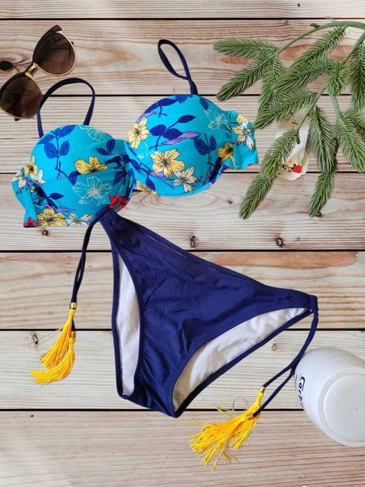 Купальники, бикини