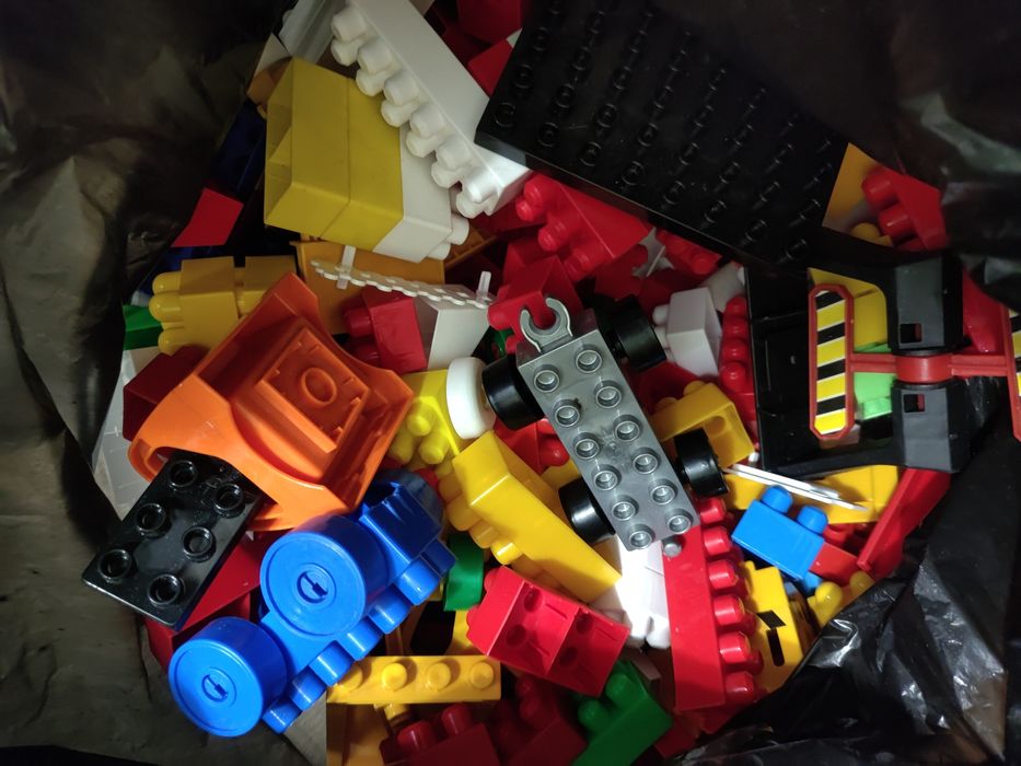 Пластмасов конструктор