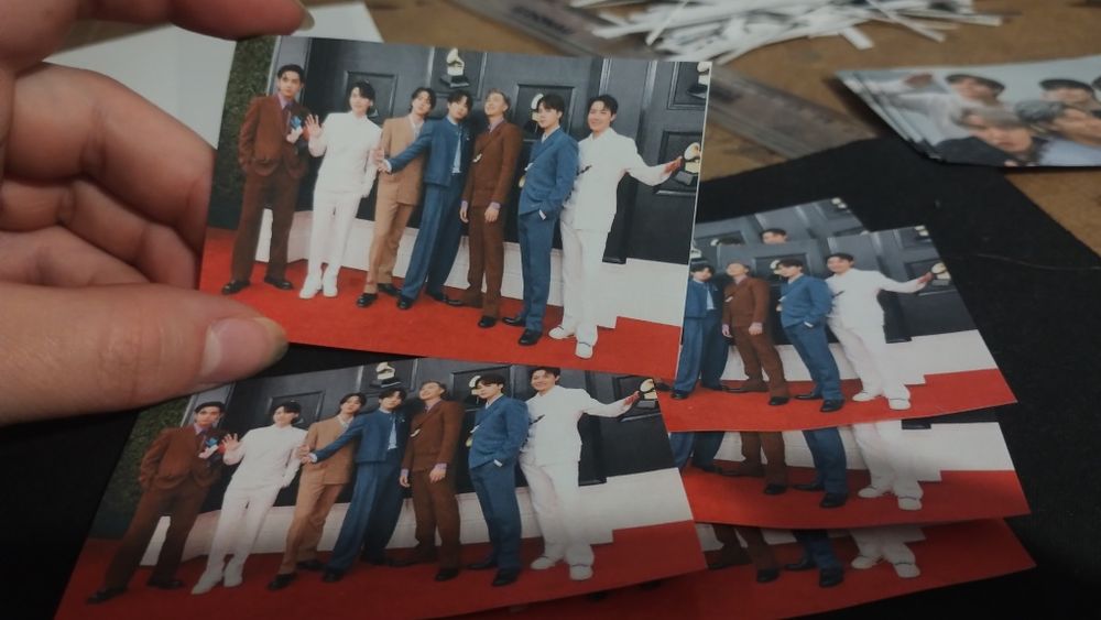 BTS БТС кейпоп лимитирани стикери