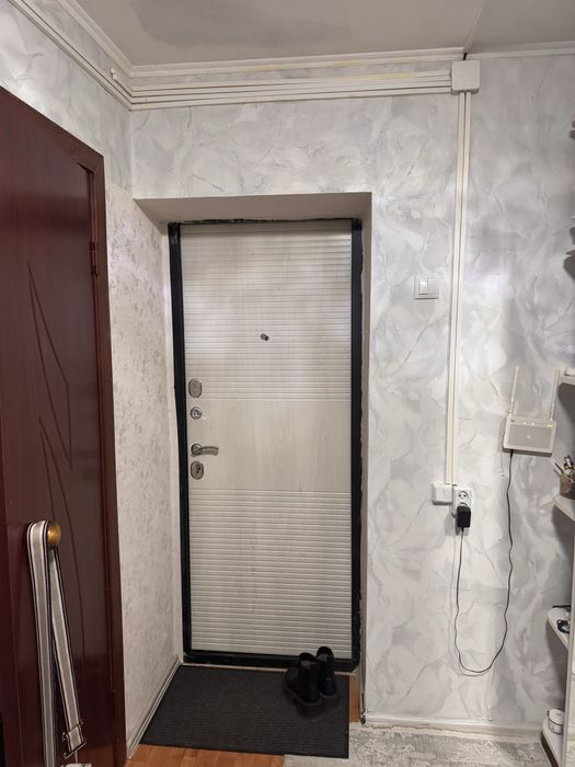 продам 1 комнатную квартиру