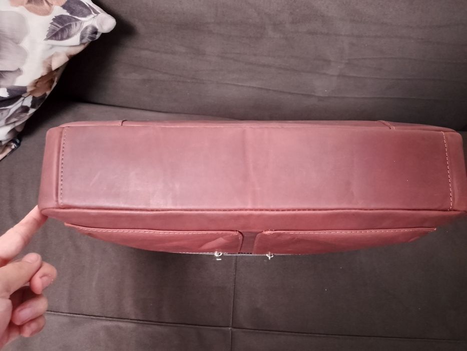 Сумка для ноутбука натуральная кожа новая