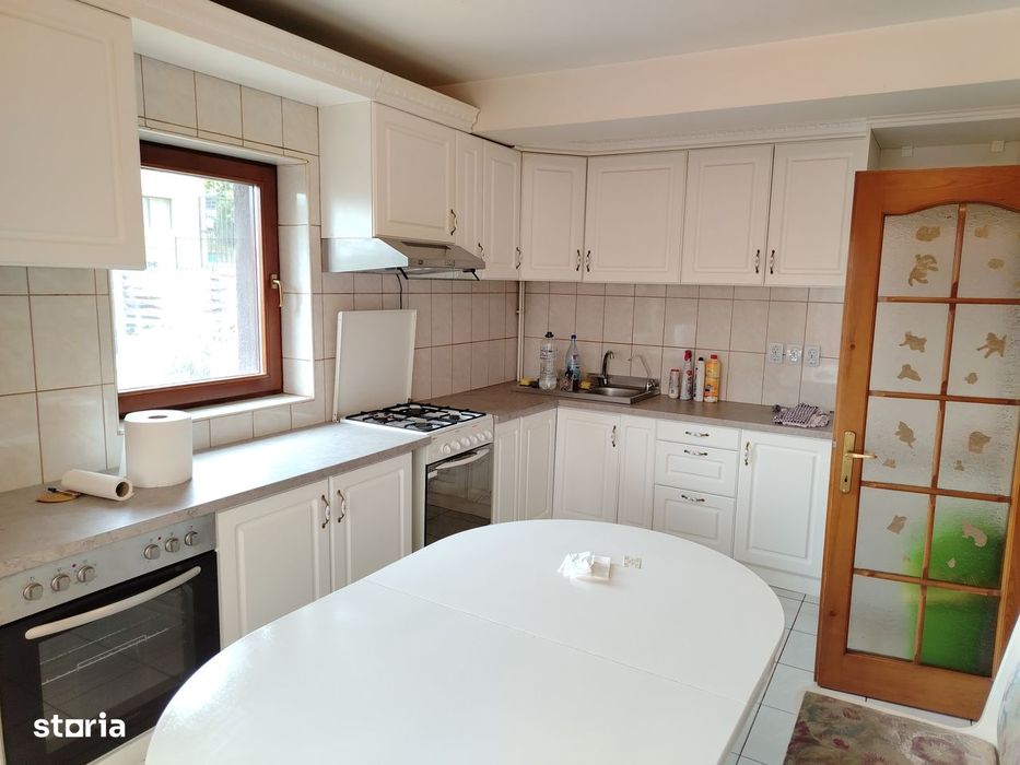 Casa D+P+E, 196 mp, teren 580mp, la 300 m de Hotel Belaria
