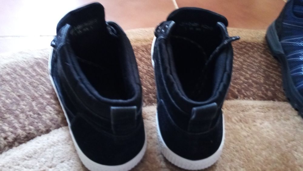 Велурени боти и зимни 25см. обувки закупени от Германия в добро състоя