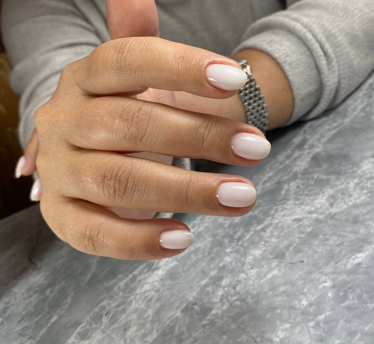 Шеллак маникюр педикюр наращивание и другое!