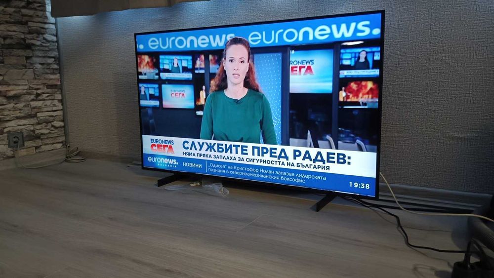 Самсунг 4K UHD SMART