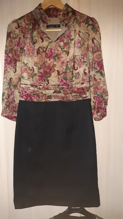 Продам платья на каждый день