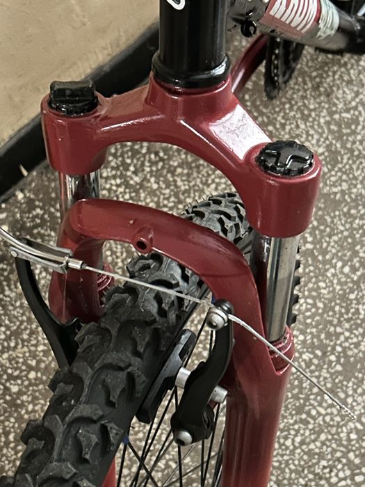 Bicicleta B-twin 500 (mini dirt jumper)