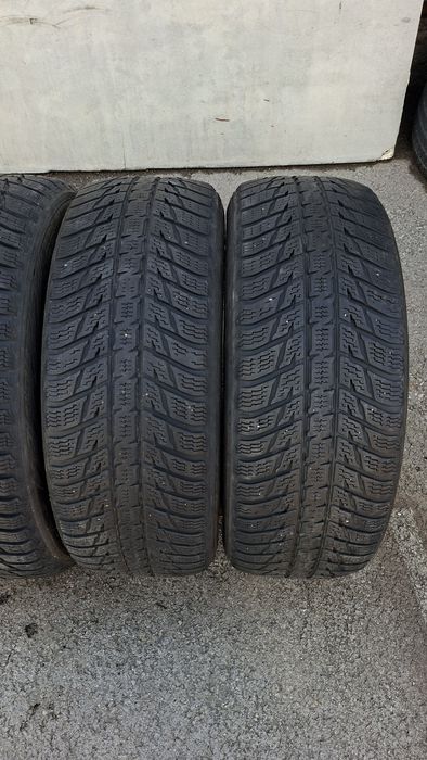 Зимни гуми 225 60 17 Nokian