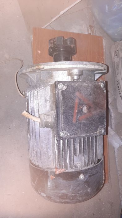 Электро двигатель