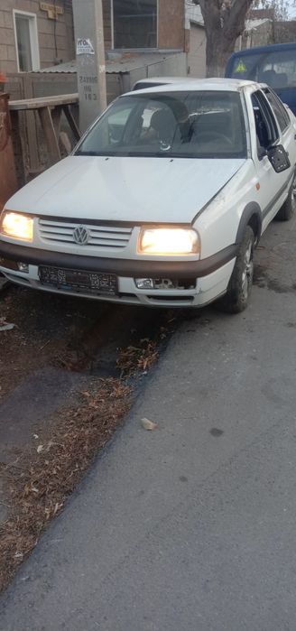 Кузовные детали есть все