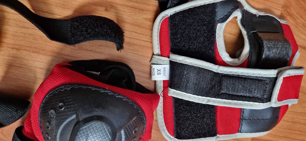 Set protectii copii genunchiere cotiere bicicleta skate patine