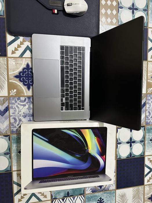 Macbook pro 16 2019 новый
