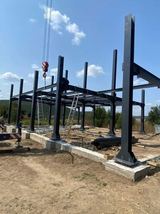 STRUCTURA METALICA etaj planseu de beton conform proiectul dvs