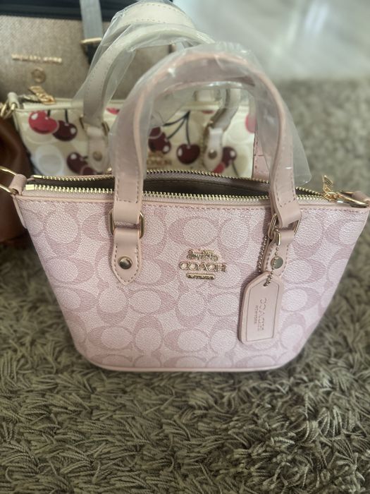 Чанти- Coach, Michael Kors, Versace