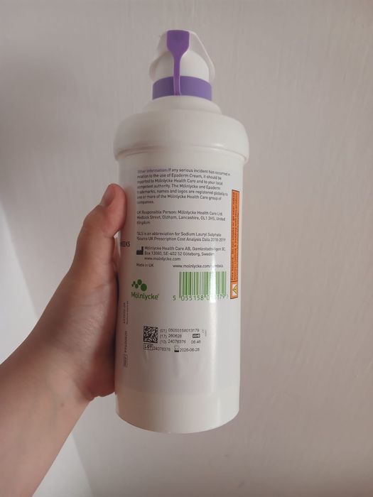 Продам крем эмолент