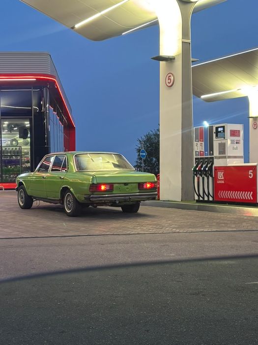 Mercedes-Benz W123