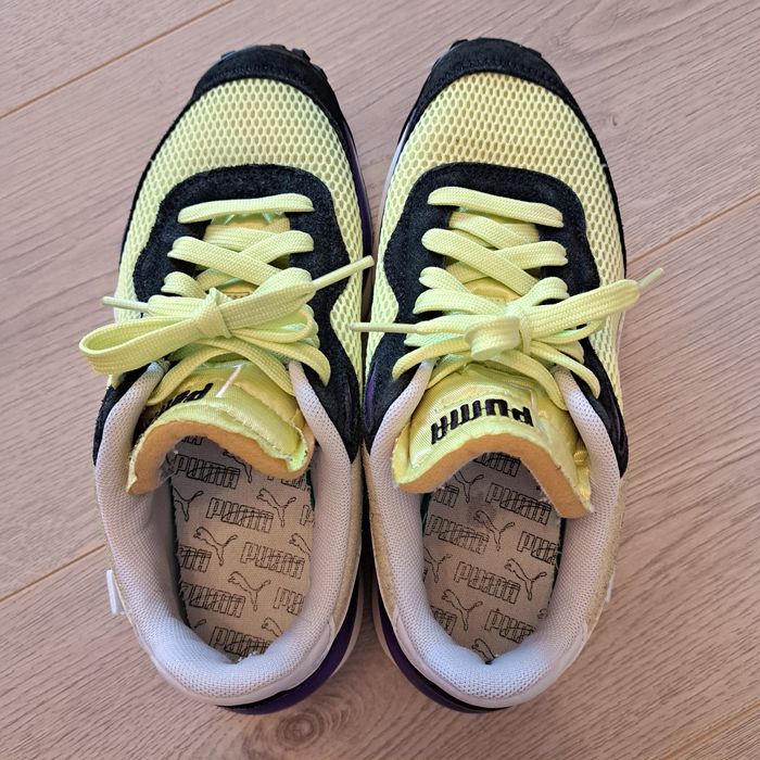 Adidasi Nike mar37