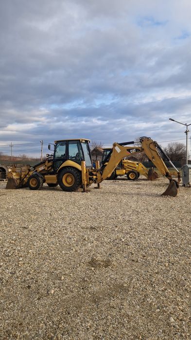 Inchiriez buldoexcavator Pitesti si imprejurimi