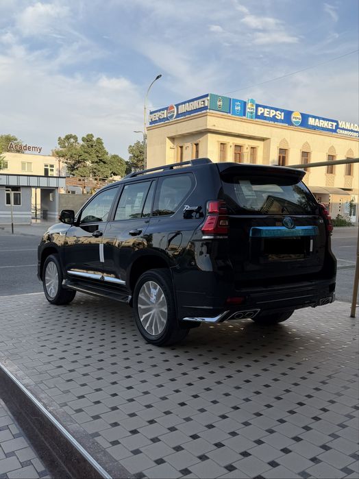 Tayota Prado Land Cruiser 150 VX Full Pozitsya