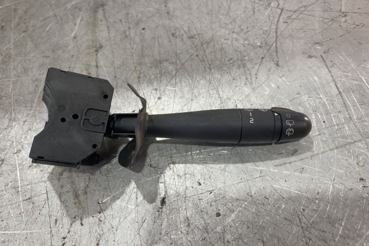 Maneta stergatoare parbriz si luneta Dacia Logan prima generatie