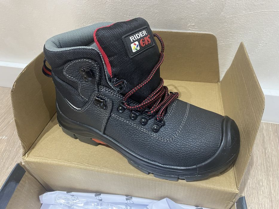 Спецобувь новый 39размер