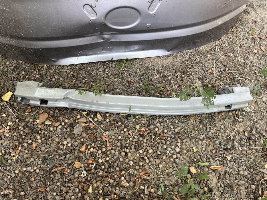 Крышка багажника Geely Coolray 2022