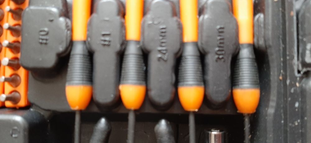 Продам набор инструментов