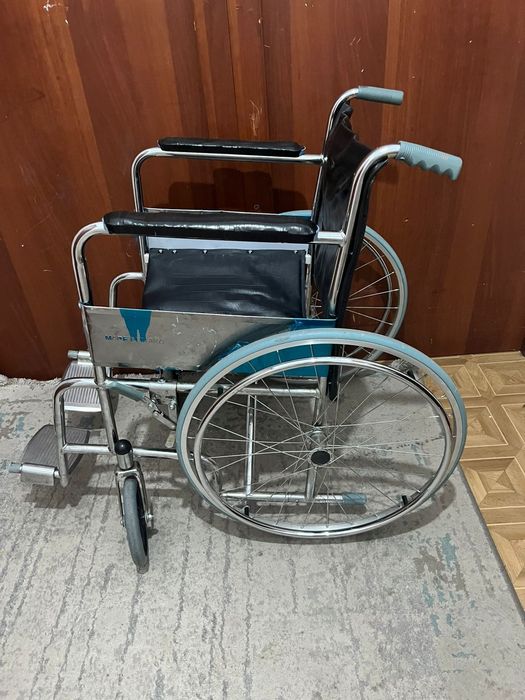 Инвалидная коляска
