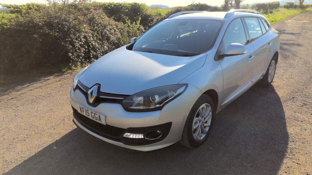 Dezmembrez Dezmembrari Renault Megane 3 motor 1.5 dci