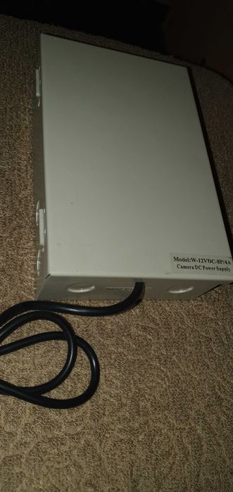 8 канално захранване за камери 12V/4A