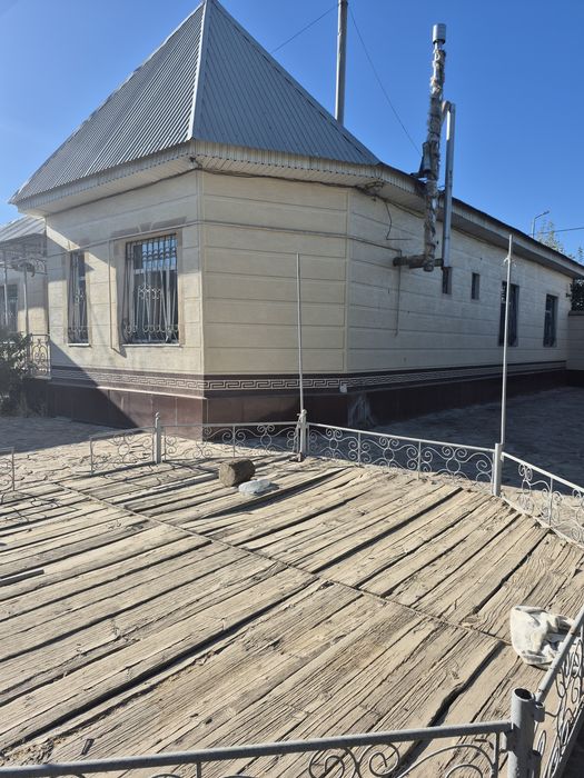 Продаётся дом в районе Хлопзавода