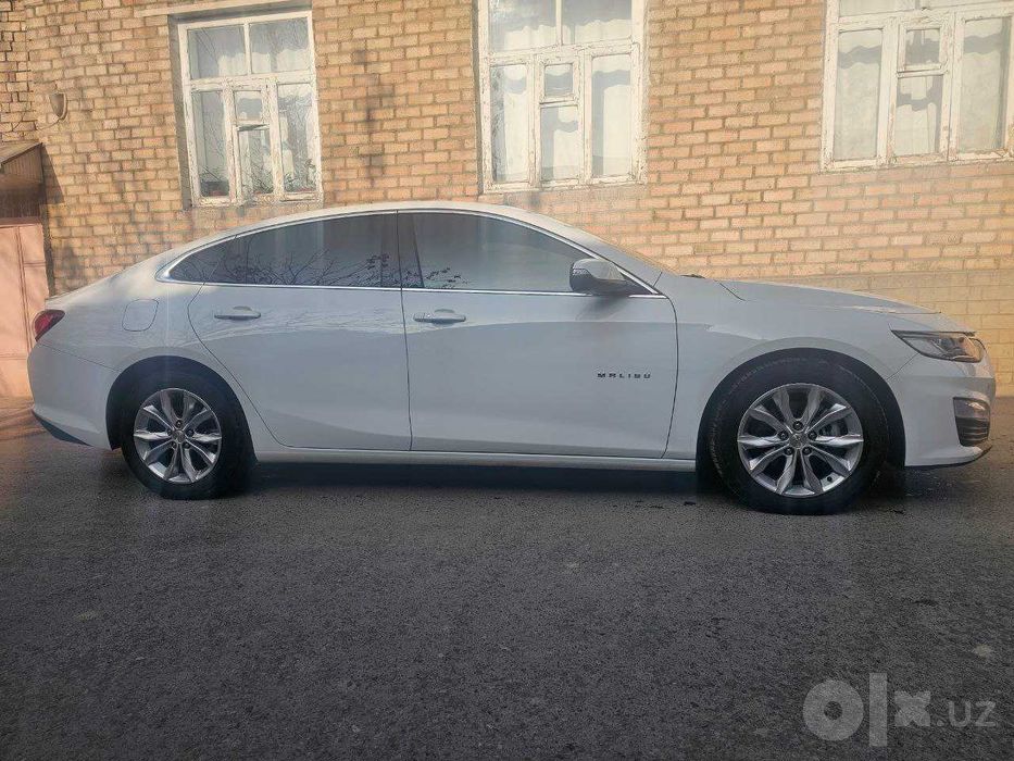 Продаем Malibu 2 premier 2022