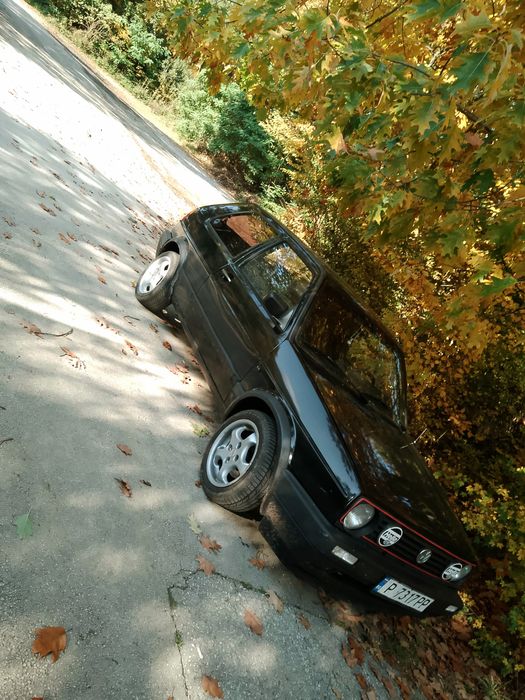 Продавам голф 2 1.3