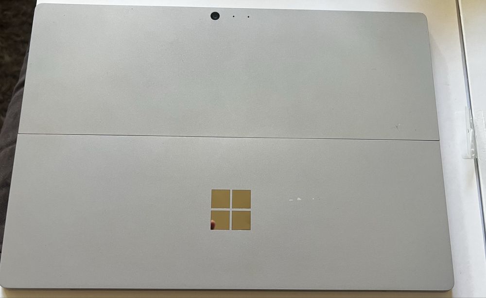 Microsoft Surface Pro 4 С ПРОБЛЕМИ