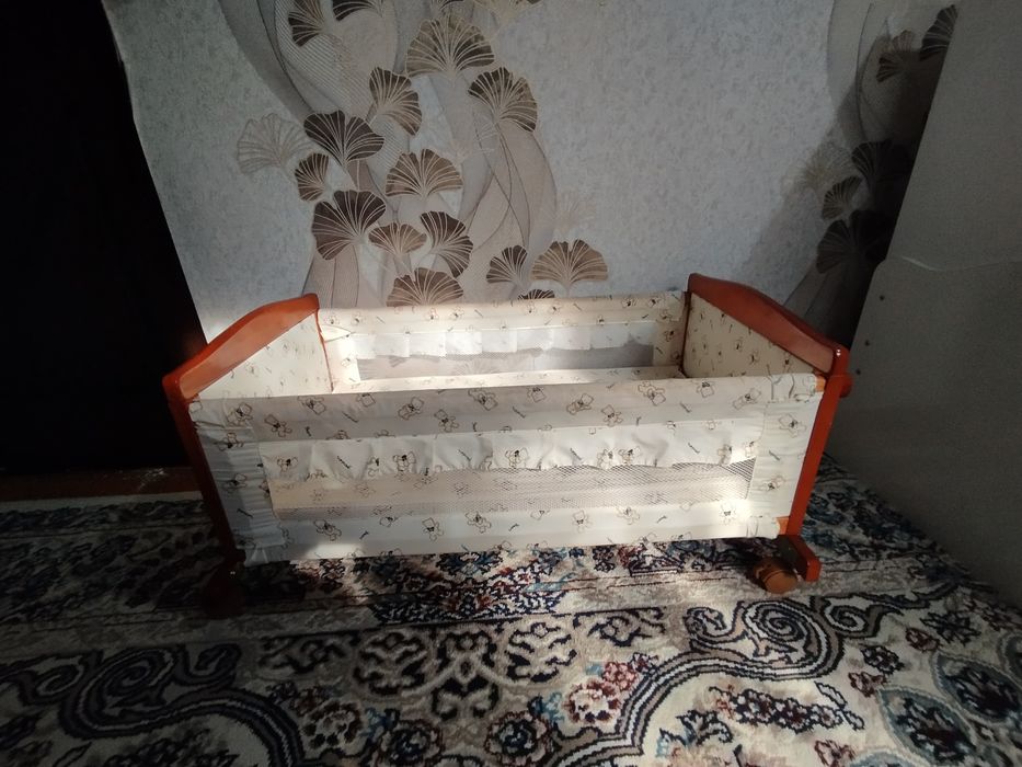 Chaqaloq xamda yoshdagi bolalar uchun lyulka