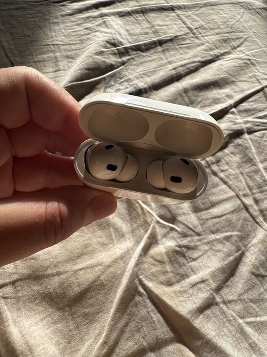 Наушники оригинал айфон беспроводные, Airpods