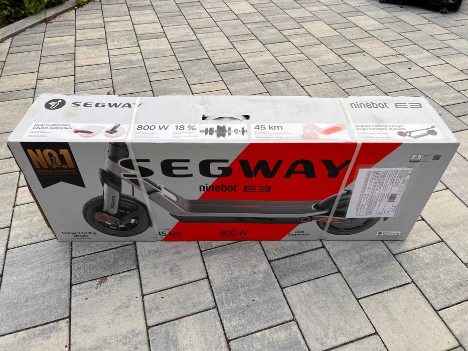 Trotinetă electrică Segway Ninebot E3 E – Nouă, Sigilată în cutie!