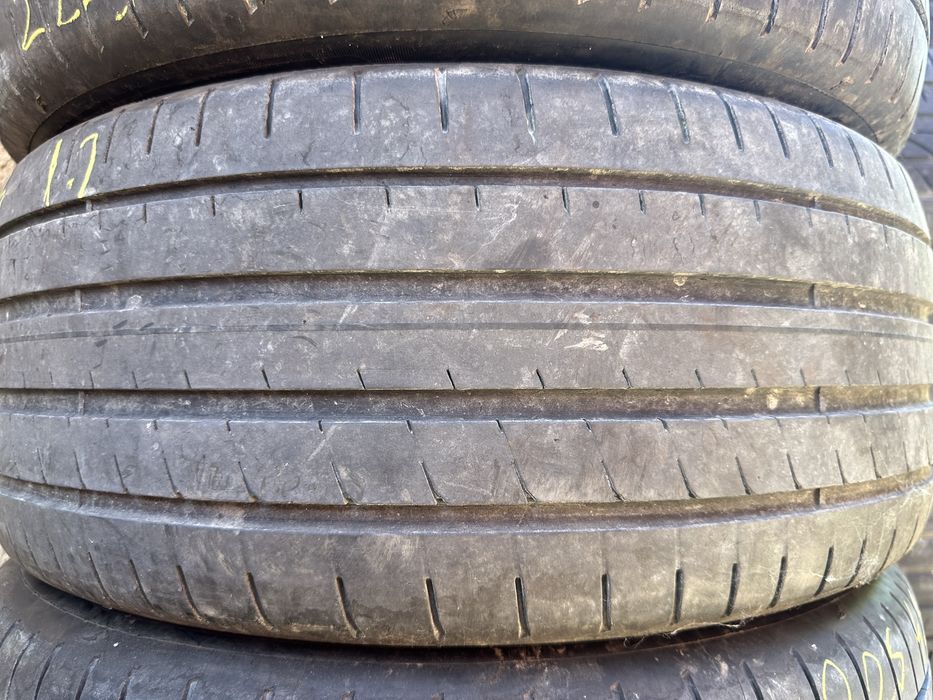 Cauciucuri vara 2 buc  Goodyear  225 45 17 6mm la 150 ron buc an fabricatie 2022