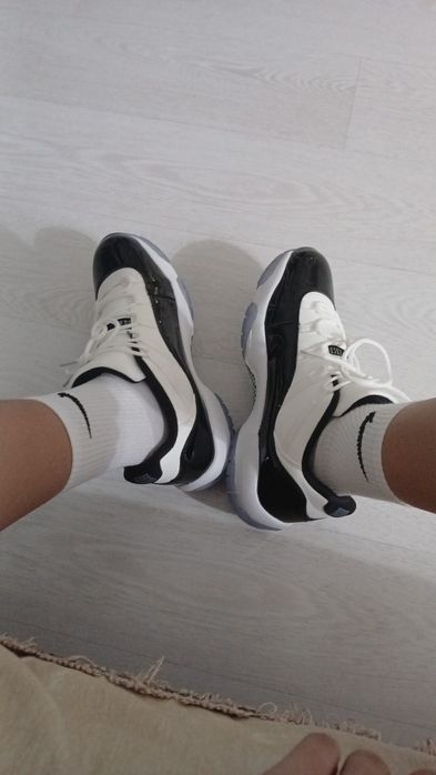 Продам 11 джорданы