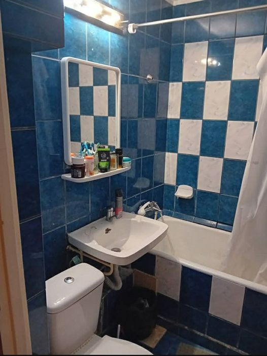 Vand apartament 2 camere Pantelimon/Morarilor