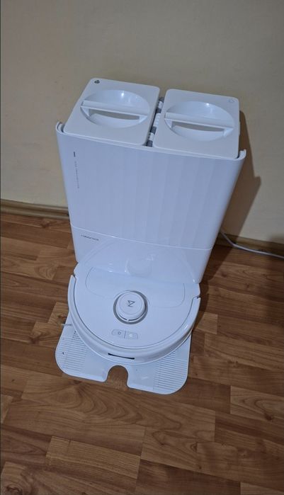 Vând Roborock Qrevo MaxV