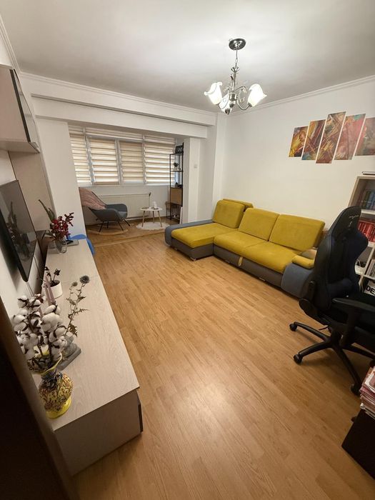 Apartament 3 camere Prundu