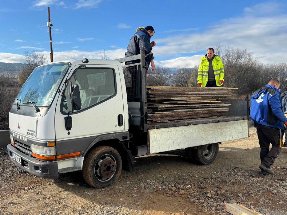 Транспортни услуги със самосвал – Перник