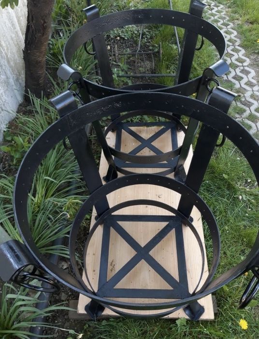 Jardiniera cadru masa fier forjat