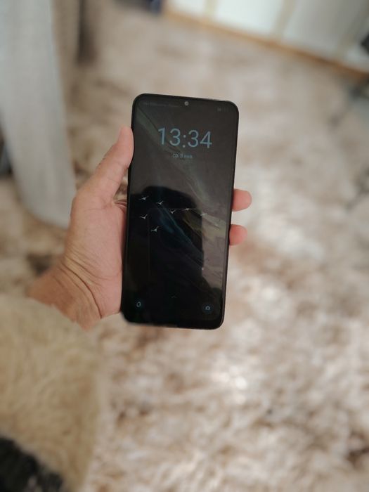 продаётся телефон