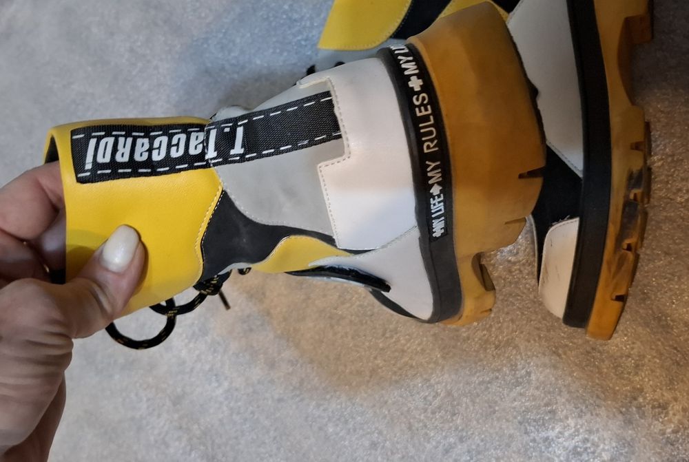 Яркие ботинки Тaccardi, 37/38р.