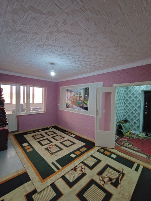 Uy sotiladi shahrixon, xoldevonbek domlarda 2 xonali 3 xonali qilingan