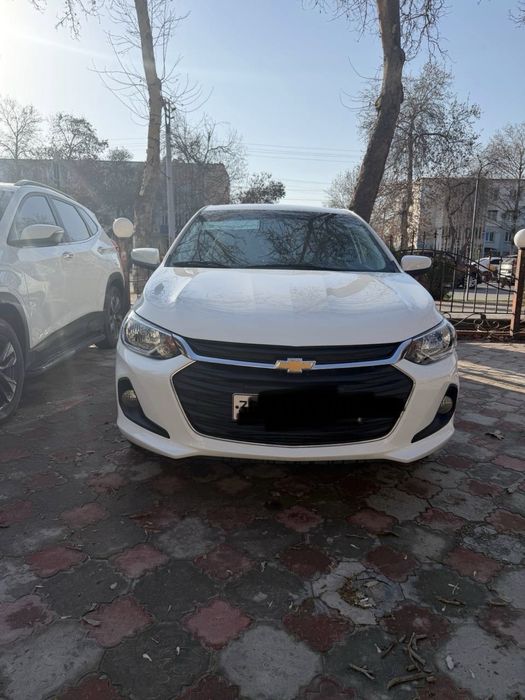 Onix ltz  2025 yili  oq